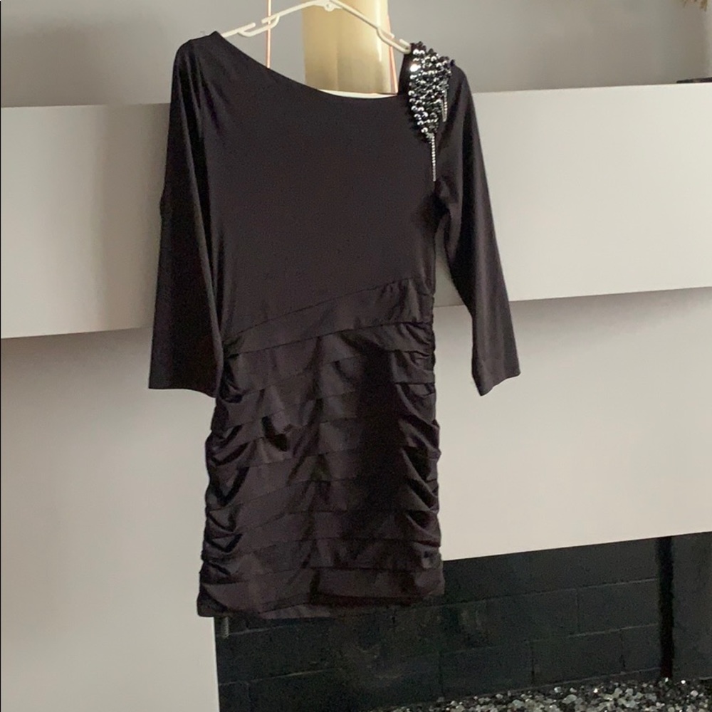 NikiBiki dress - Picture 4 of 5